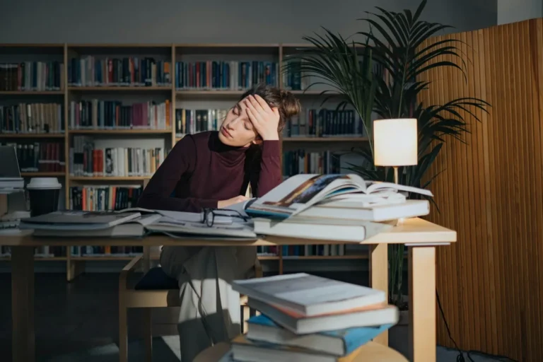 Stres przed maturą: 5 sprawdzonych technik relaksacyjnych