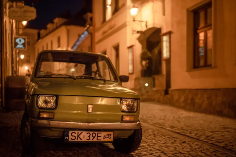 Pierwszy samochód po zdaniu prawa jazdy: Co wybrać?