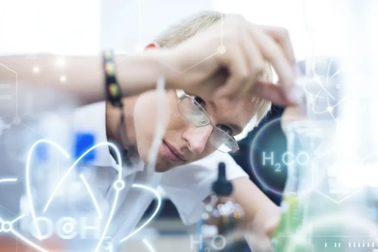 Kursy do Matury z Biologii i Chemii: RANKING TOP 5 (Kierunki Medyczne)